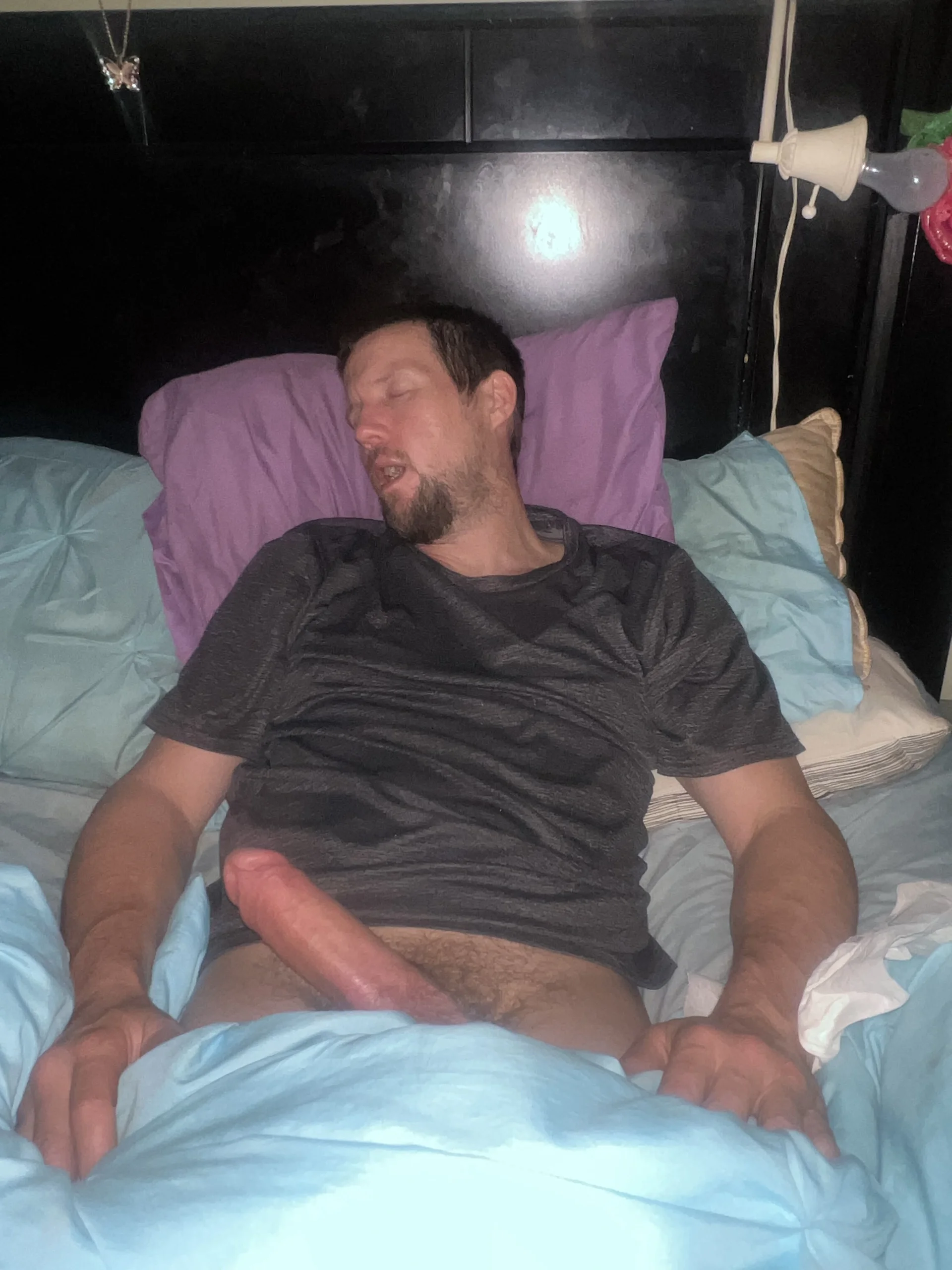 XXX Porn Photo of Nude b_money_420 1