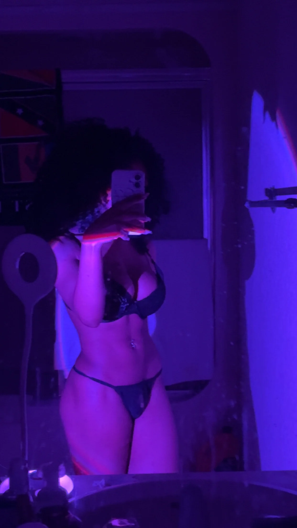 XXX Porn Photo of Nude lifeoftt_19xx 168