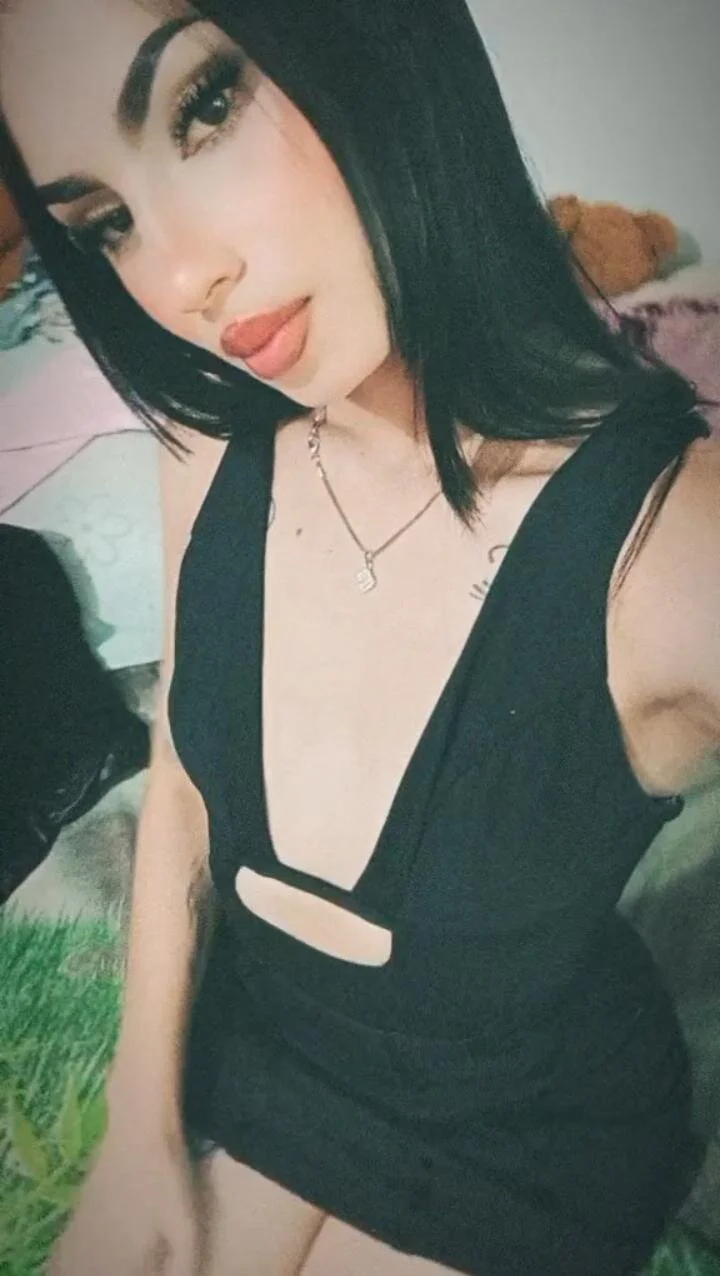 XXX Porn Photo of Nude Miaa_lunaa 5