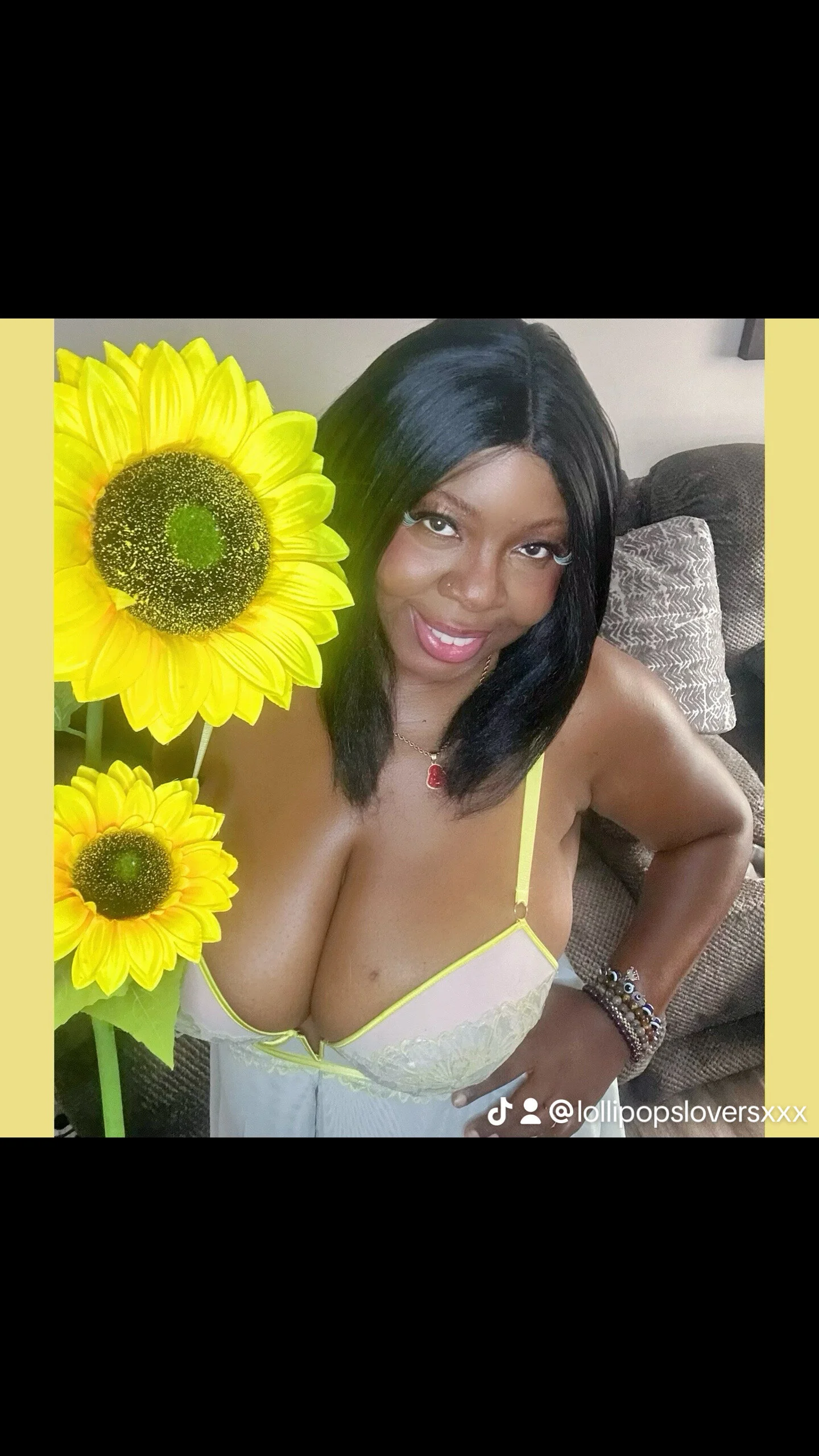 XXX Porn Photo of Nude XXXLollipopsJuicy 13