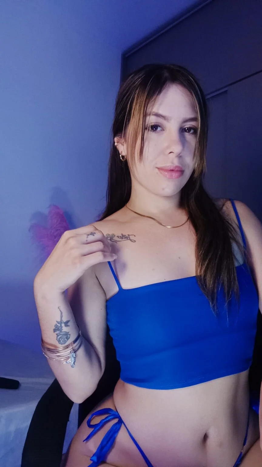 XXX Porn Photo of Nude Charlottediolet 69