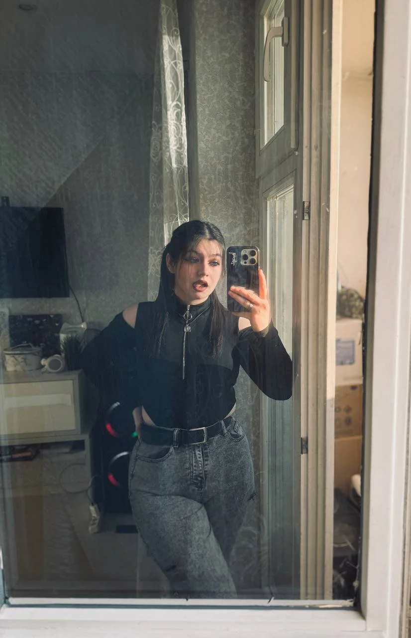 XXX Porn Photo of Nude Margaret__Moon 17