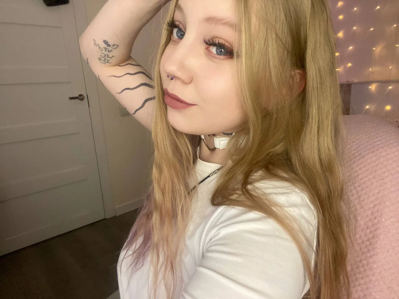 XXX Porn Photo of Nude RebeccaAster 18