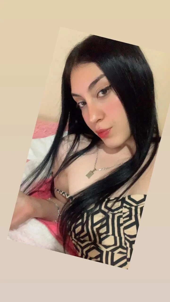 XXX Porn Photo of Nude Iveyyy_ 5