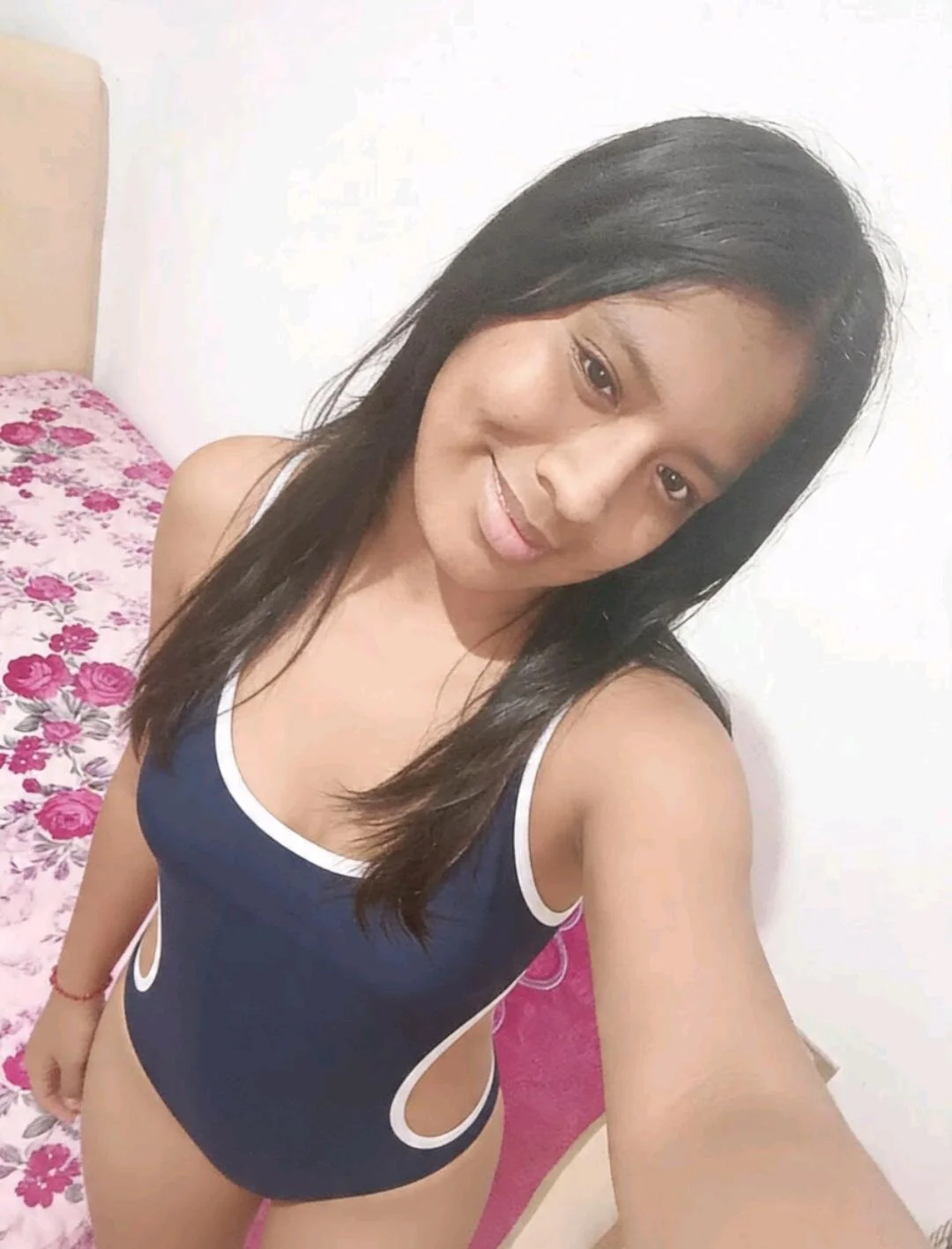 XXX Porn Photo of Nude La_Perra12 2