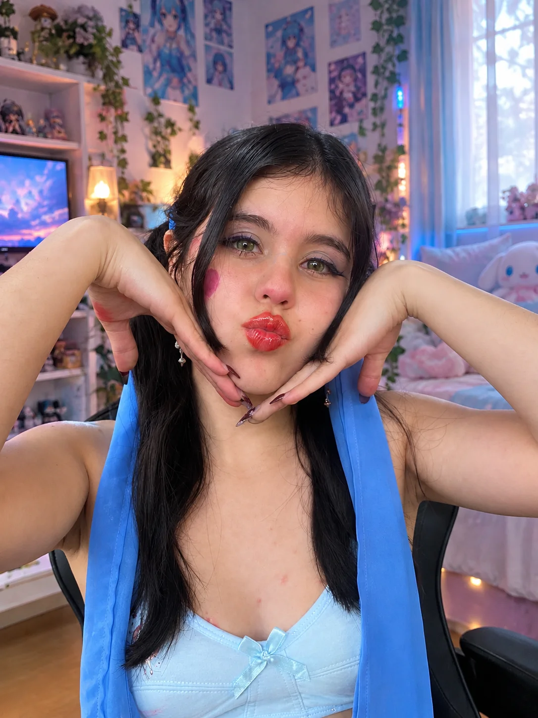XXX Porn Photo of Nude Cheese_Blue 15