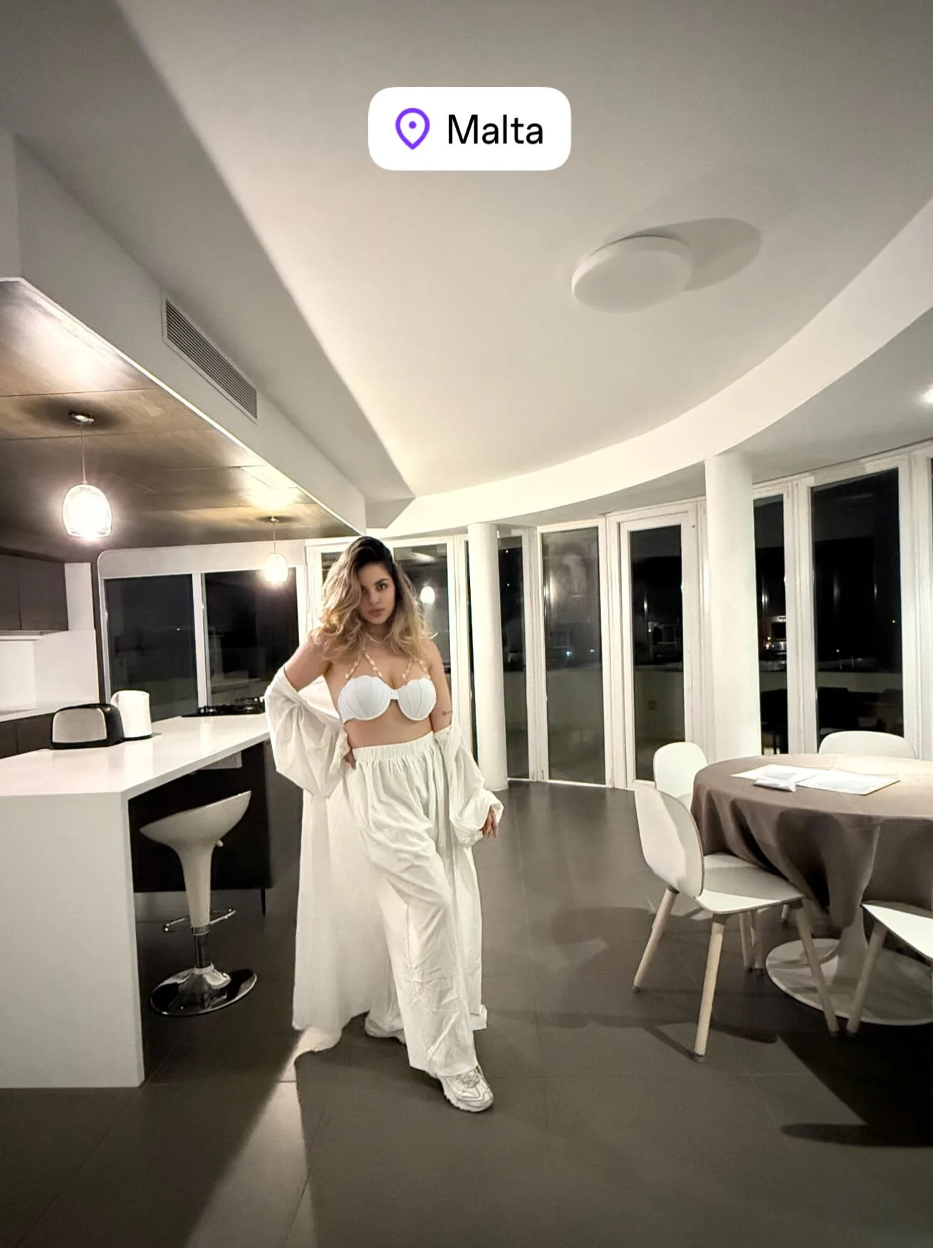 XXX Porn Photo of Nude Alirawrz 347