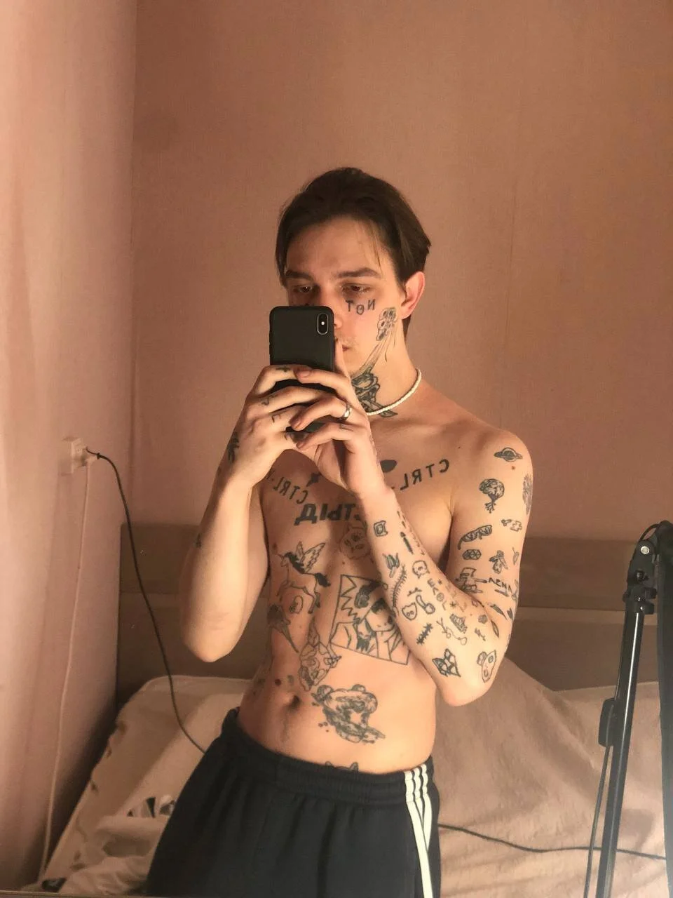 XXX Porn Photo of Nude anahori__simon 1