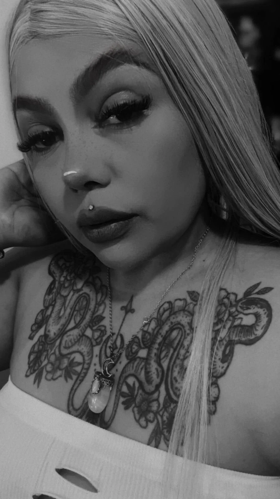 XXX Porn Photo of Nude shayna_manson_ 88