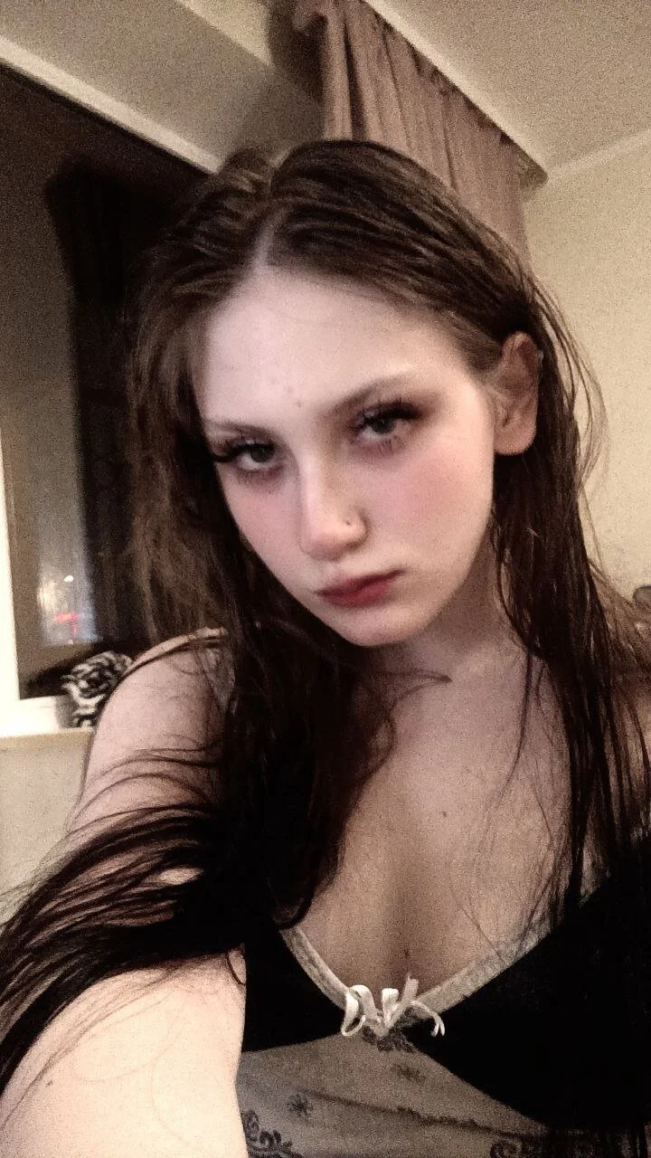 XXX Porn Photo of Nude Queen_Milena 36