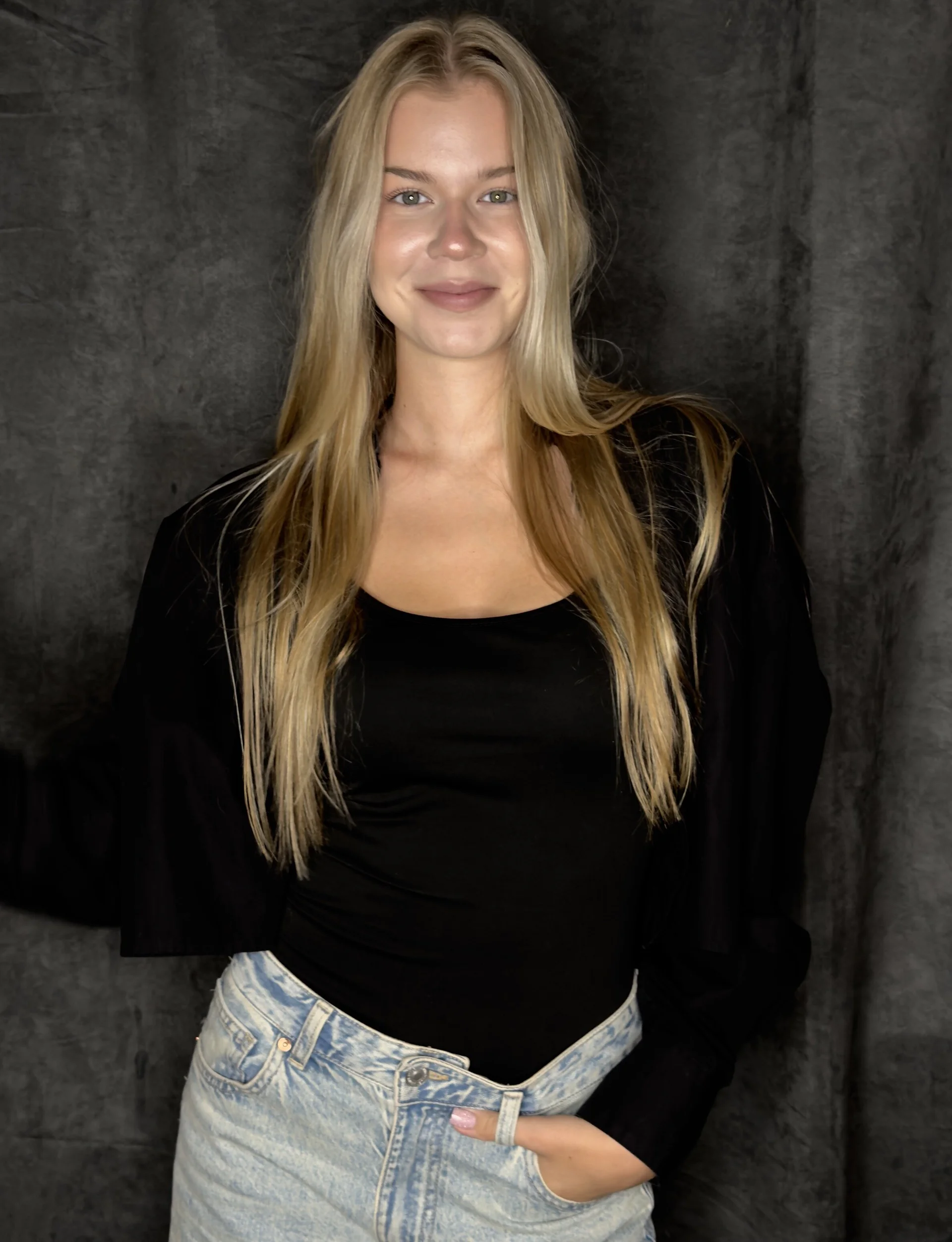 XXX Porn Photo of Nude CarmeliaVito 1