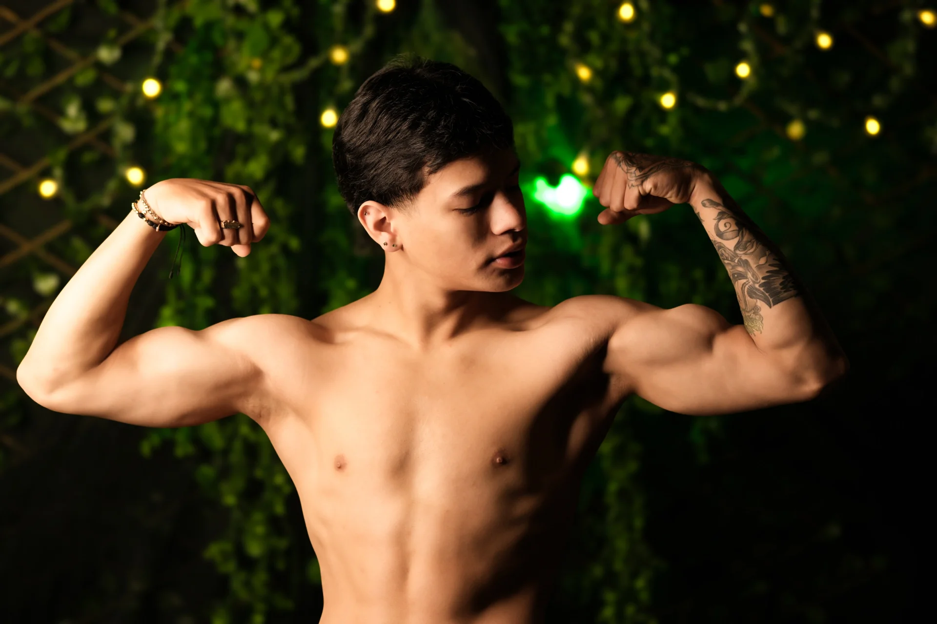 XXX Porn Photo of Nude TonyPetrovjs 28