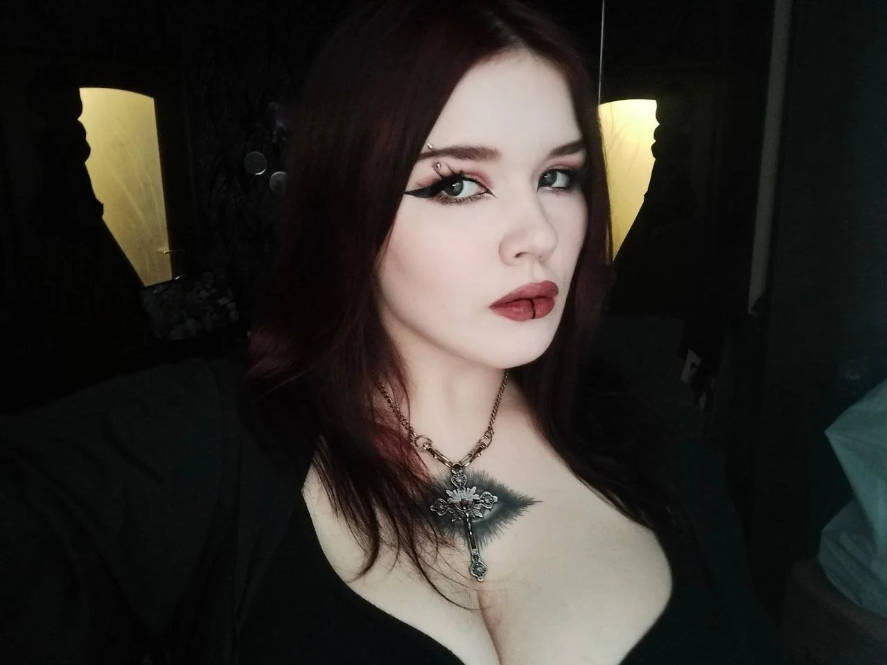 XXX Porn Photo of Nude boob-lick 43