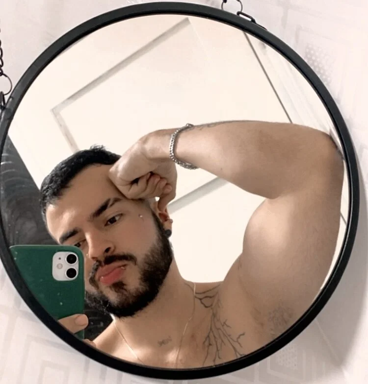XXX Porn Photo of Nude JhanHeat 17