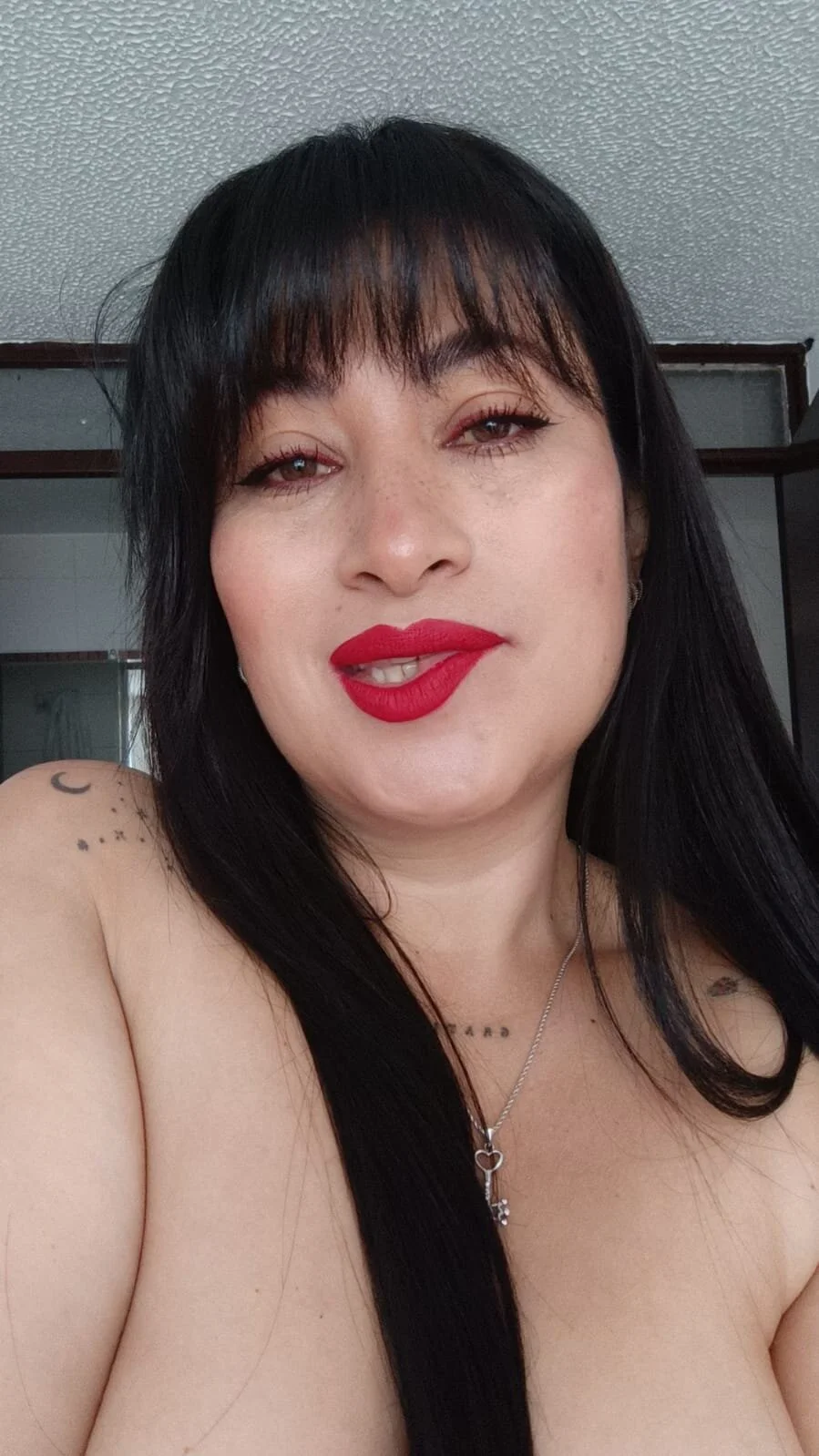 XXX Porn Photo of Nude DessireLeclair_ 2