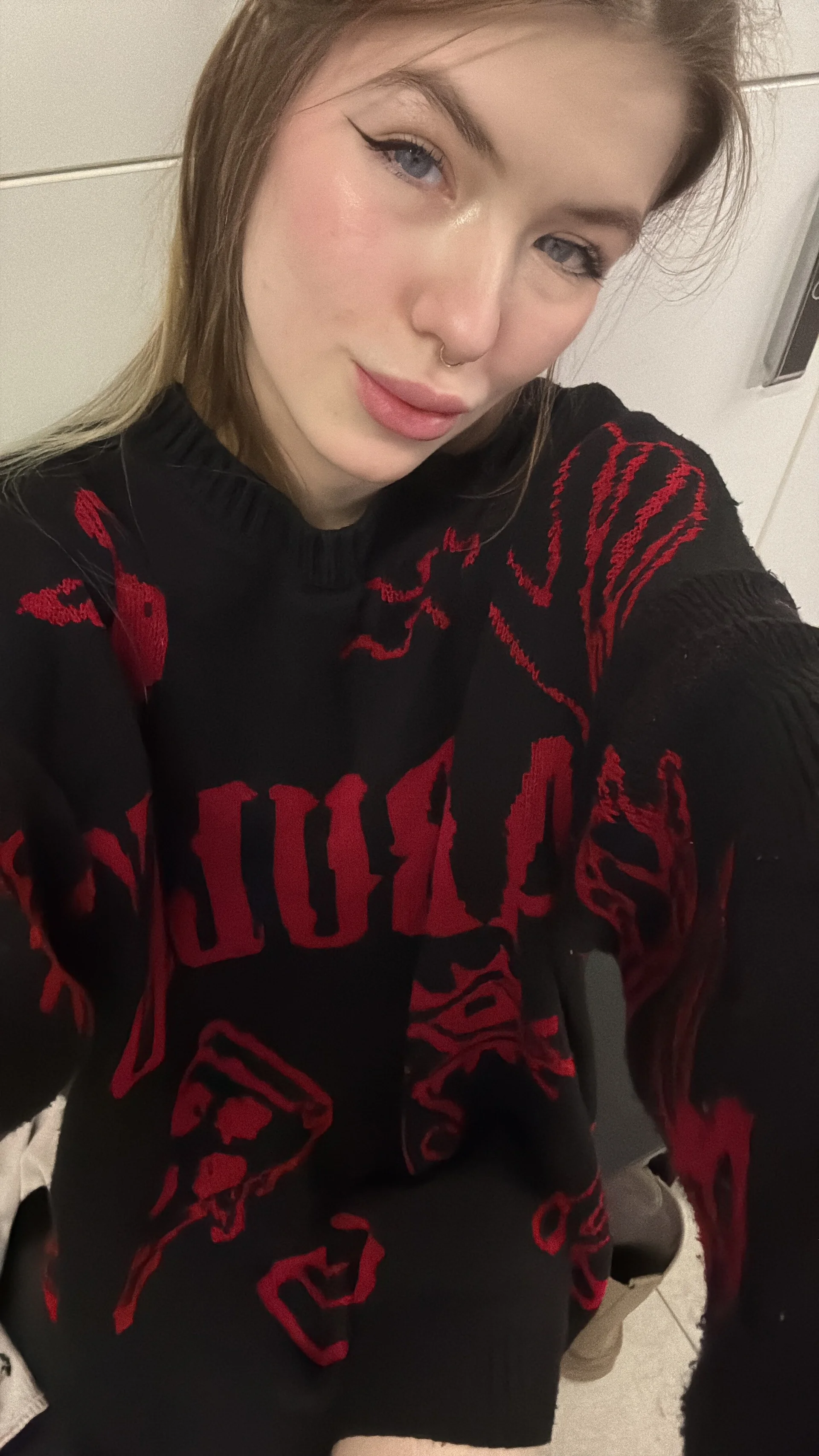 XXX Porn Photo of Nude Cute_Mia69 2