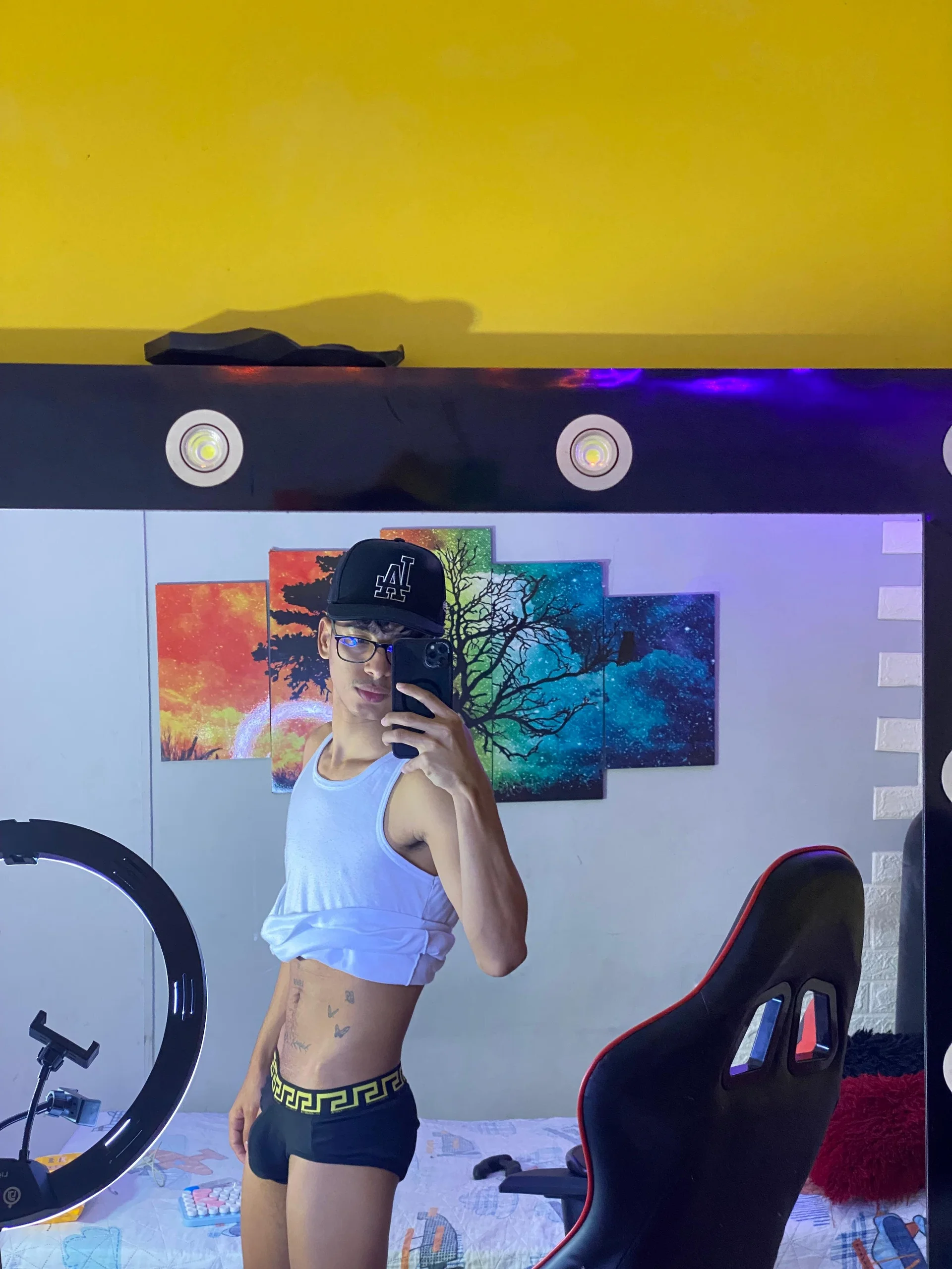 XXX Porn Photo of Nude allens_joe 14