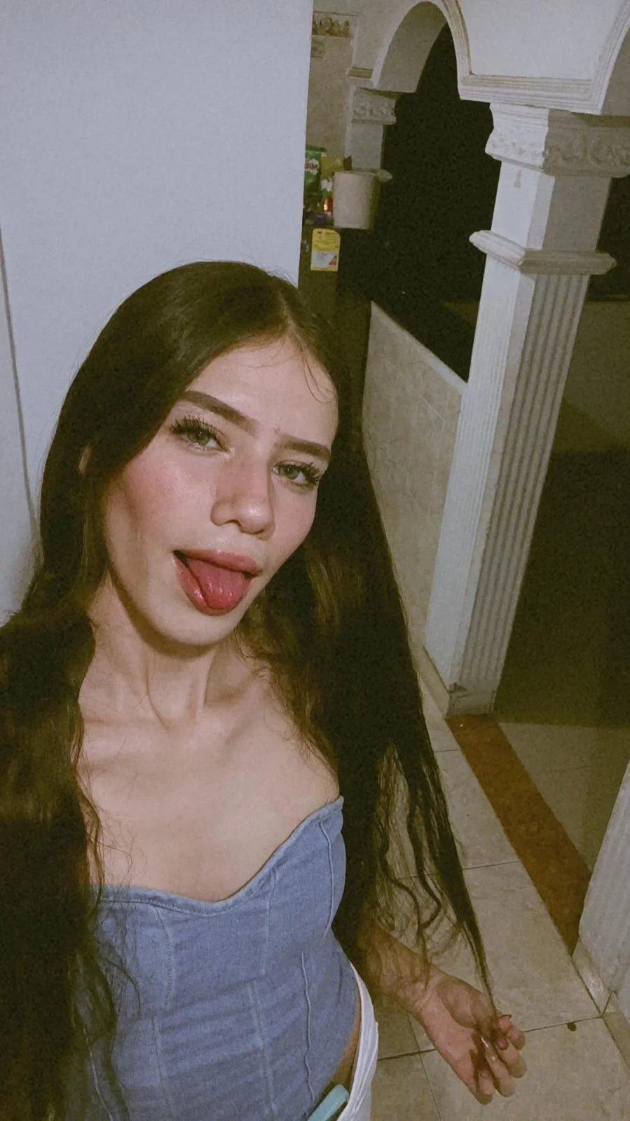 XXX Porn Photo of Nude khloee_0 3