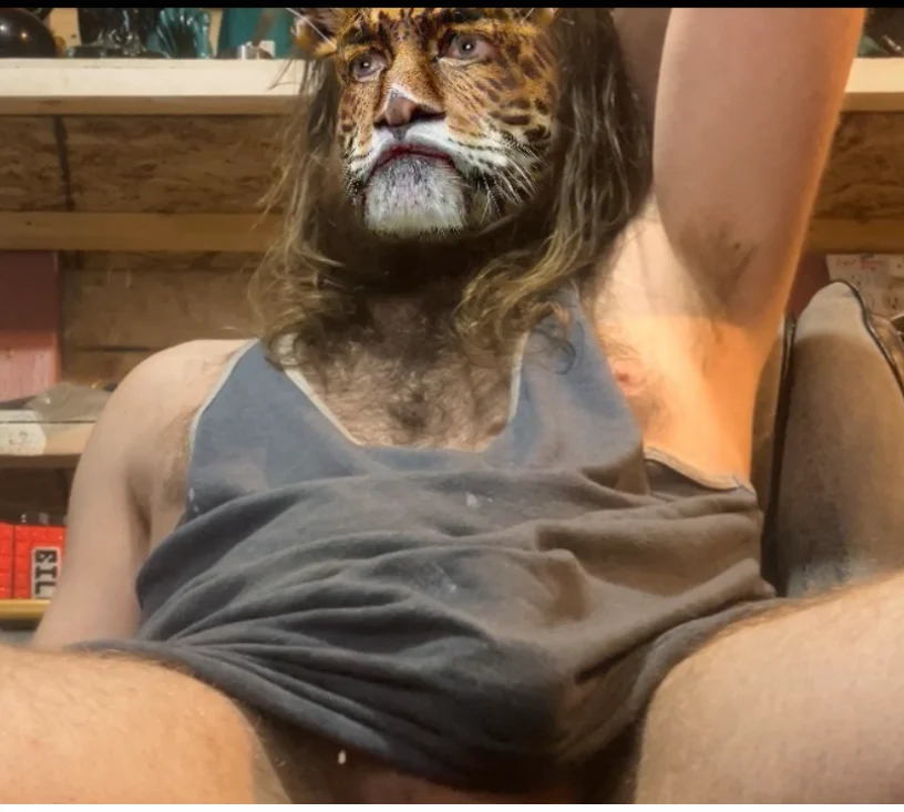 XXX Porn Photo of Nude hairyhungnaughtyguy 1