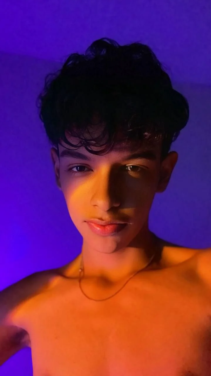 XXX Porn Photo of Nude Maxfrost1 2