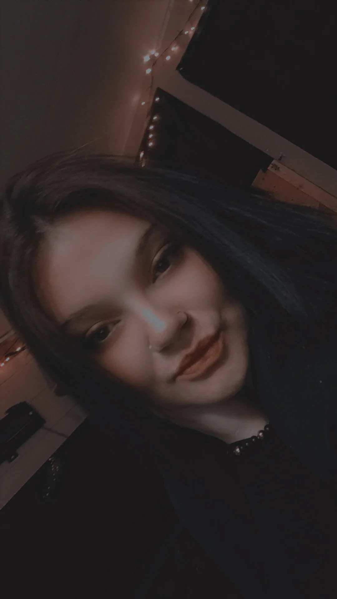 XXX Porn Photo of Nude Bigbrowneyes25 3