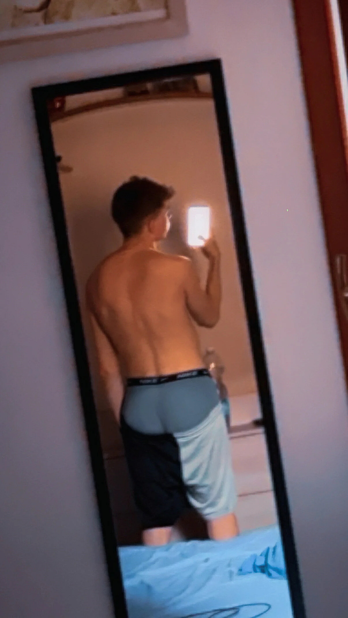 XXX Porn Photo of Nude ethantwinki 57