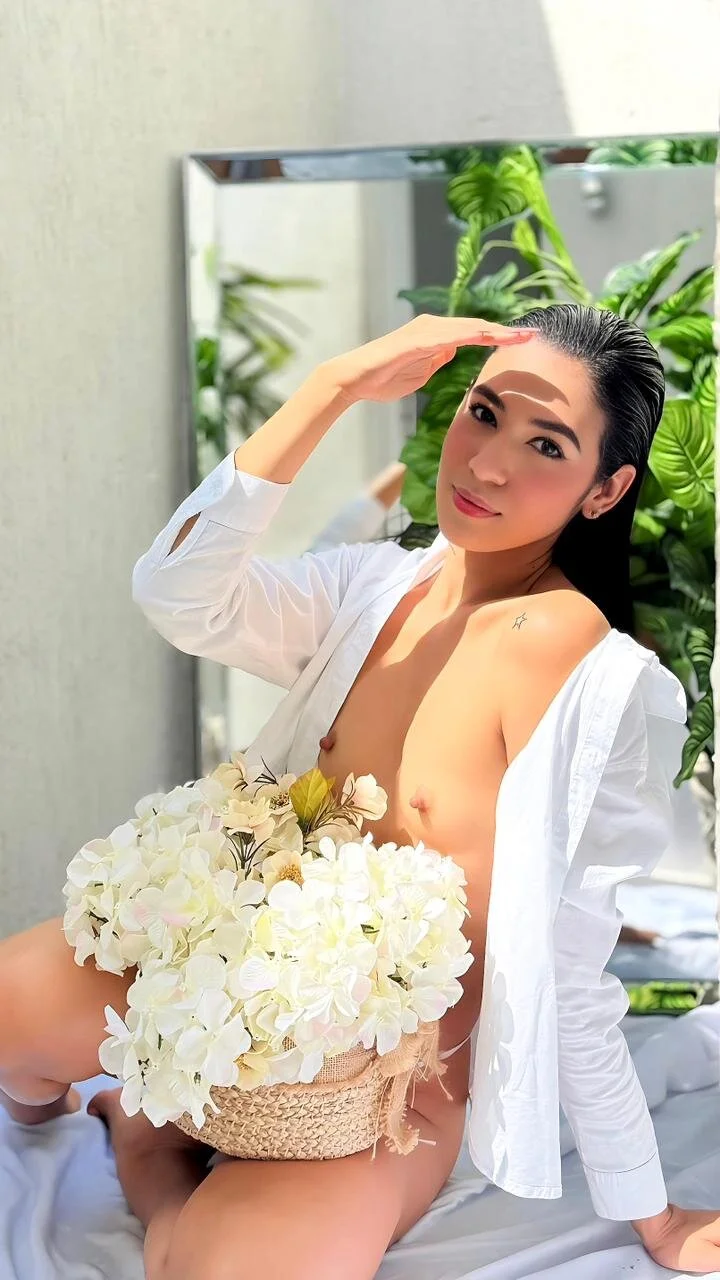 XXX Porn Photo of Nude Sassy--Girl 375