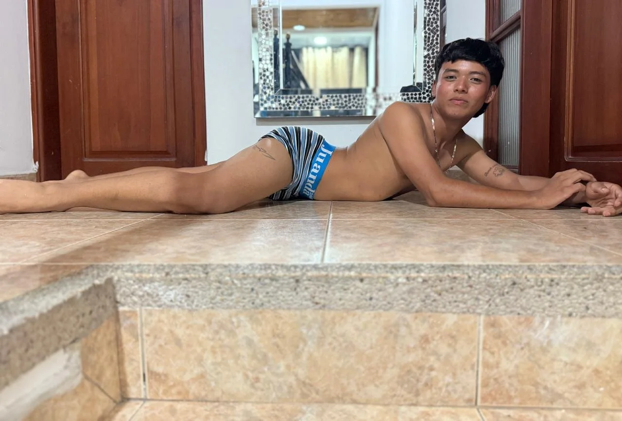 XXX Porn Photo of Nude ThiagoGonzalesz 4