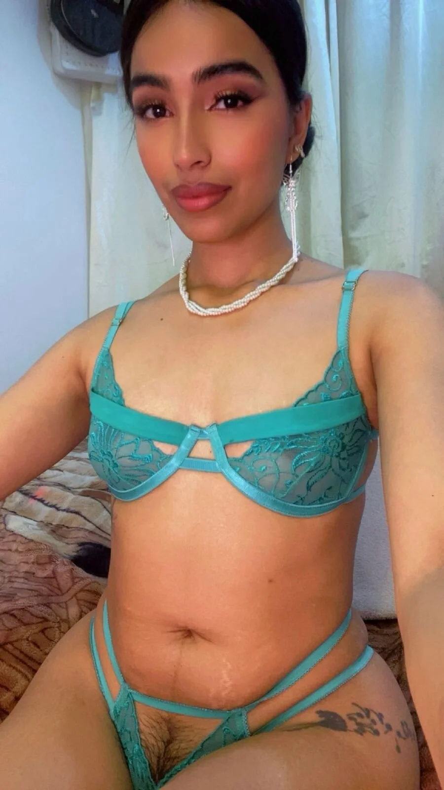 XXX Porn Photo of Nude Miaa_ferrari1 1