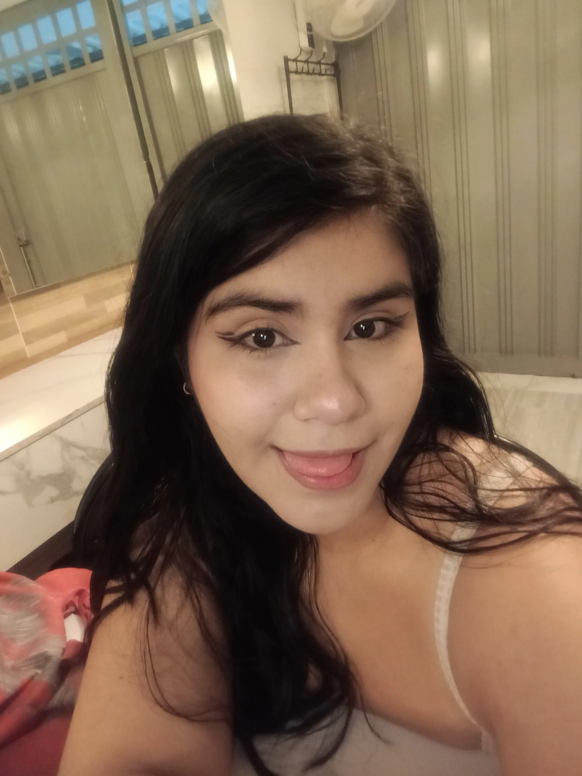 XXX Porn Photo of Nude sofie_cutess 1