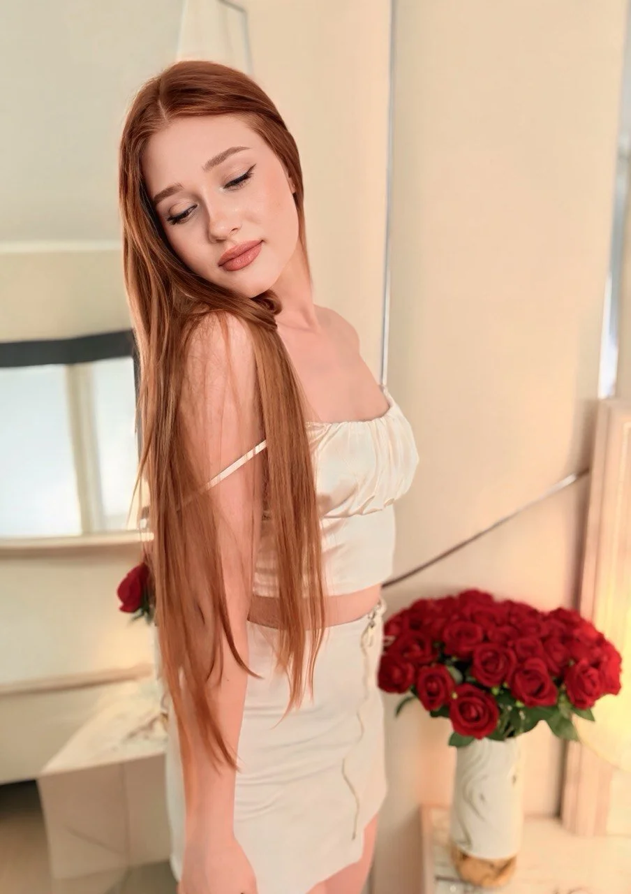 XXX Porn Photo of Nude EmiliCarter 54