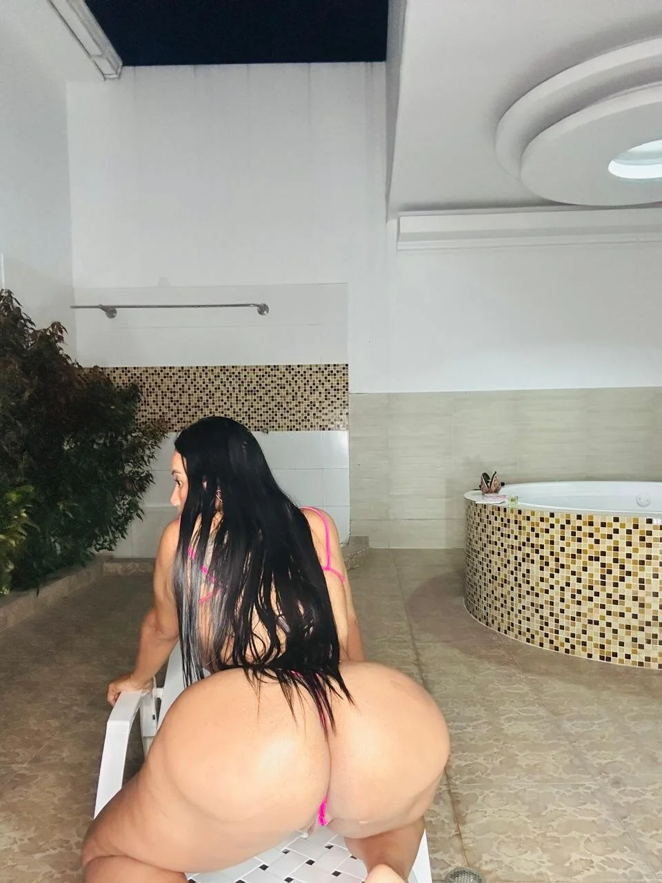 XXX Porn Photo of Nude SQUIRT4UMEGAN 25