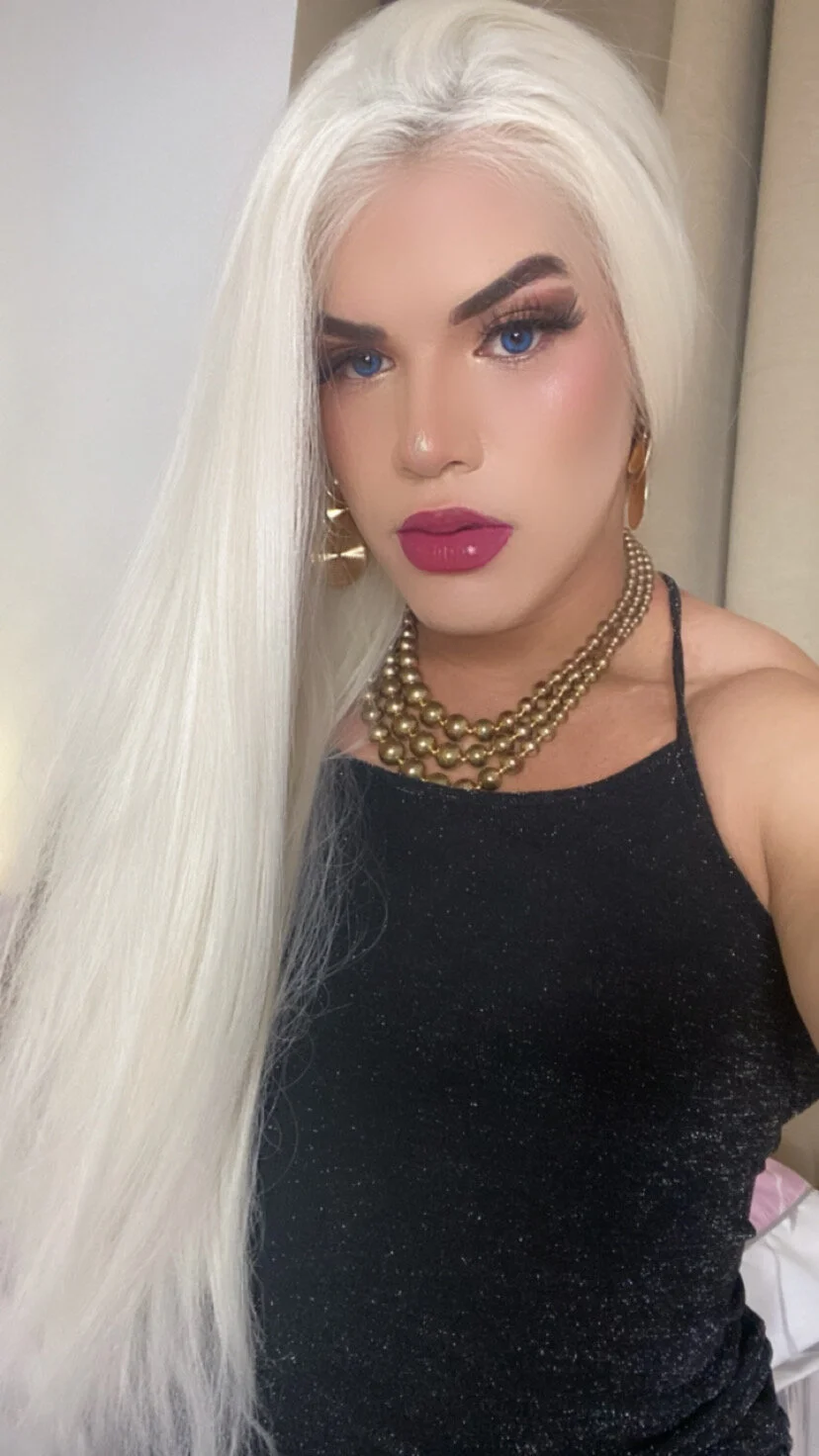 XXX Porn Photo of Nude isahilton1 13