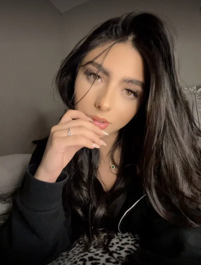 XXX Porn Photo of Nude Sophiasecretsx 1