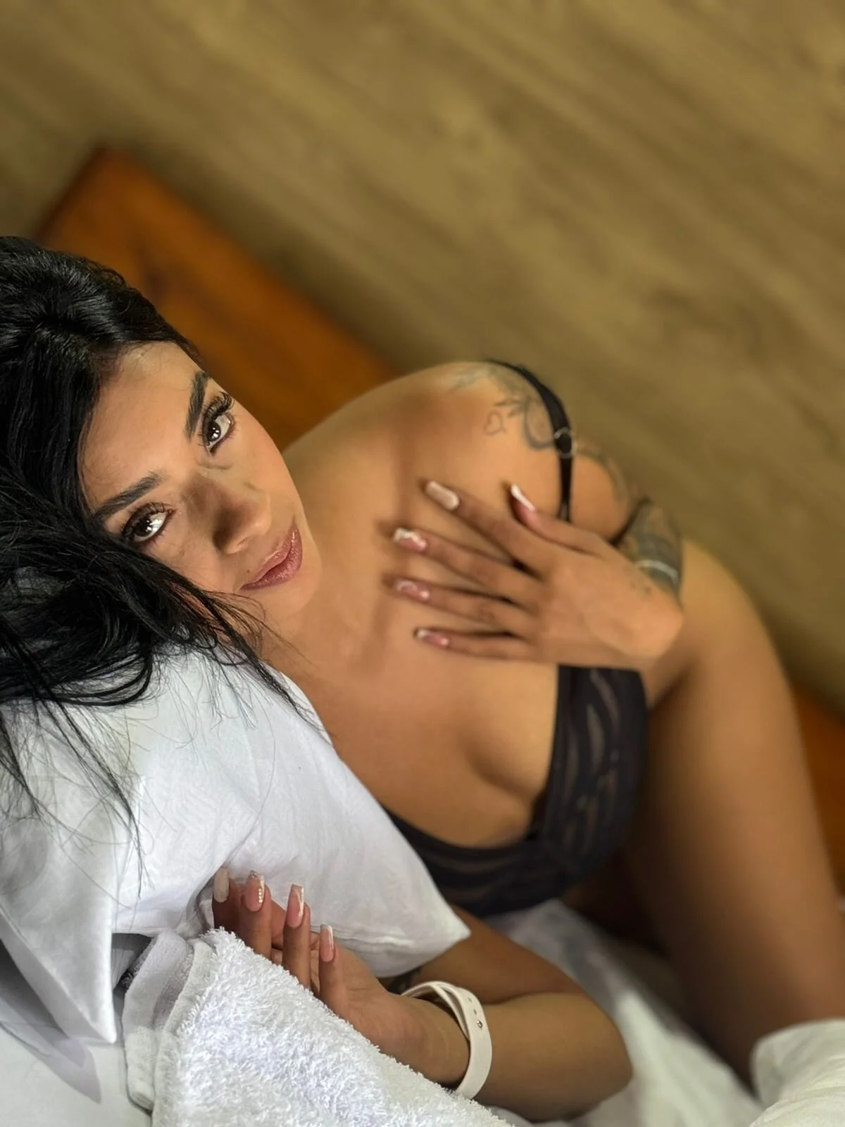 XXX Porn Photo of Nude Laura_fernandezII 4
