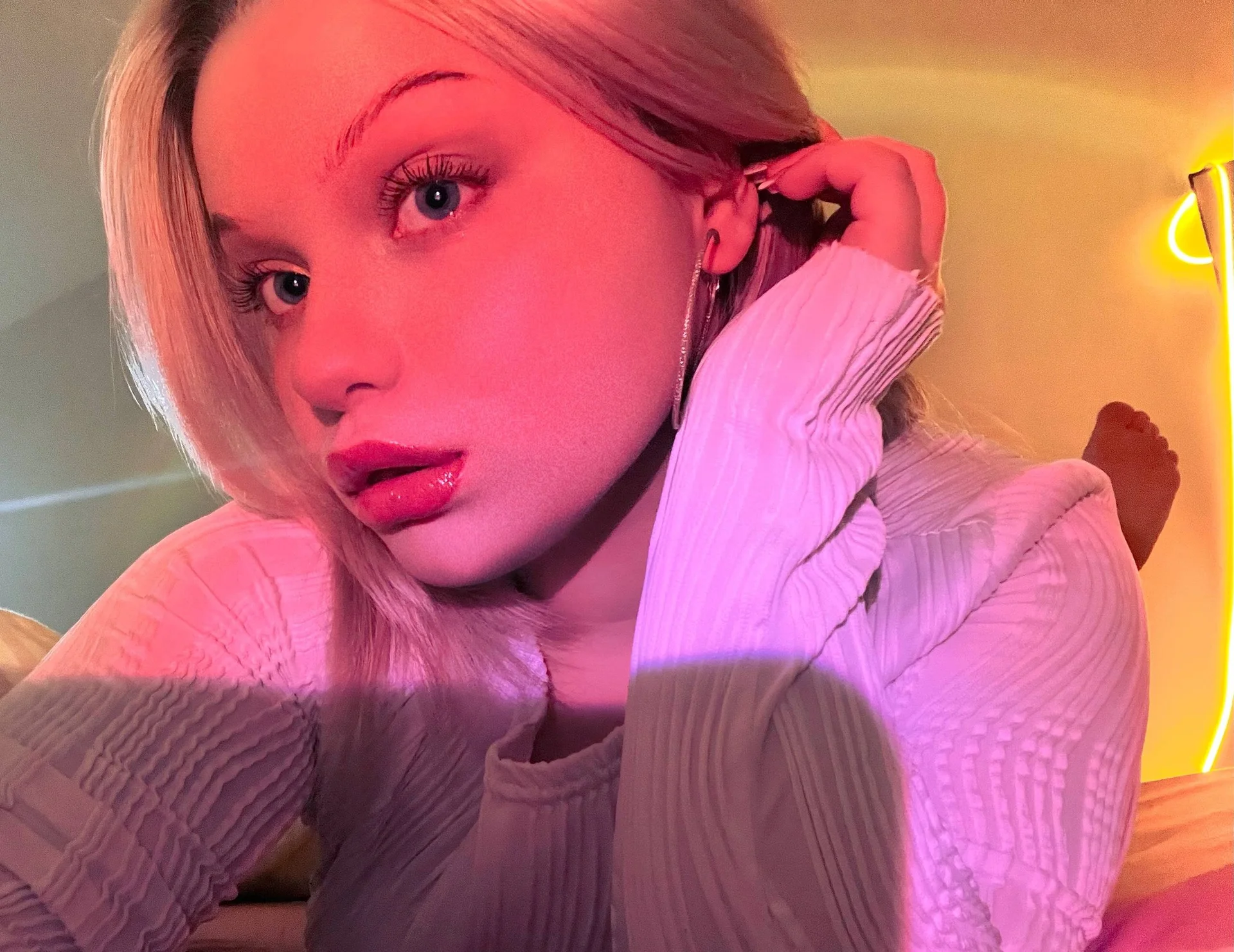 XXX Porn Photo of Nude BambiPeach 1