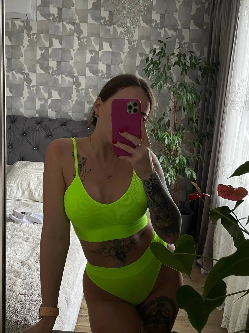 XXX Porn Photo of Nude SuzannaWild 4