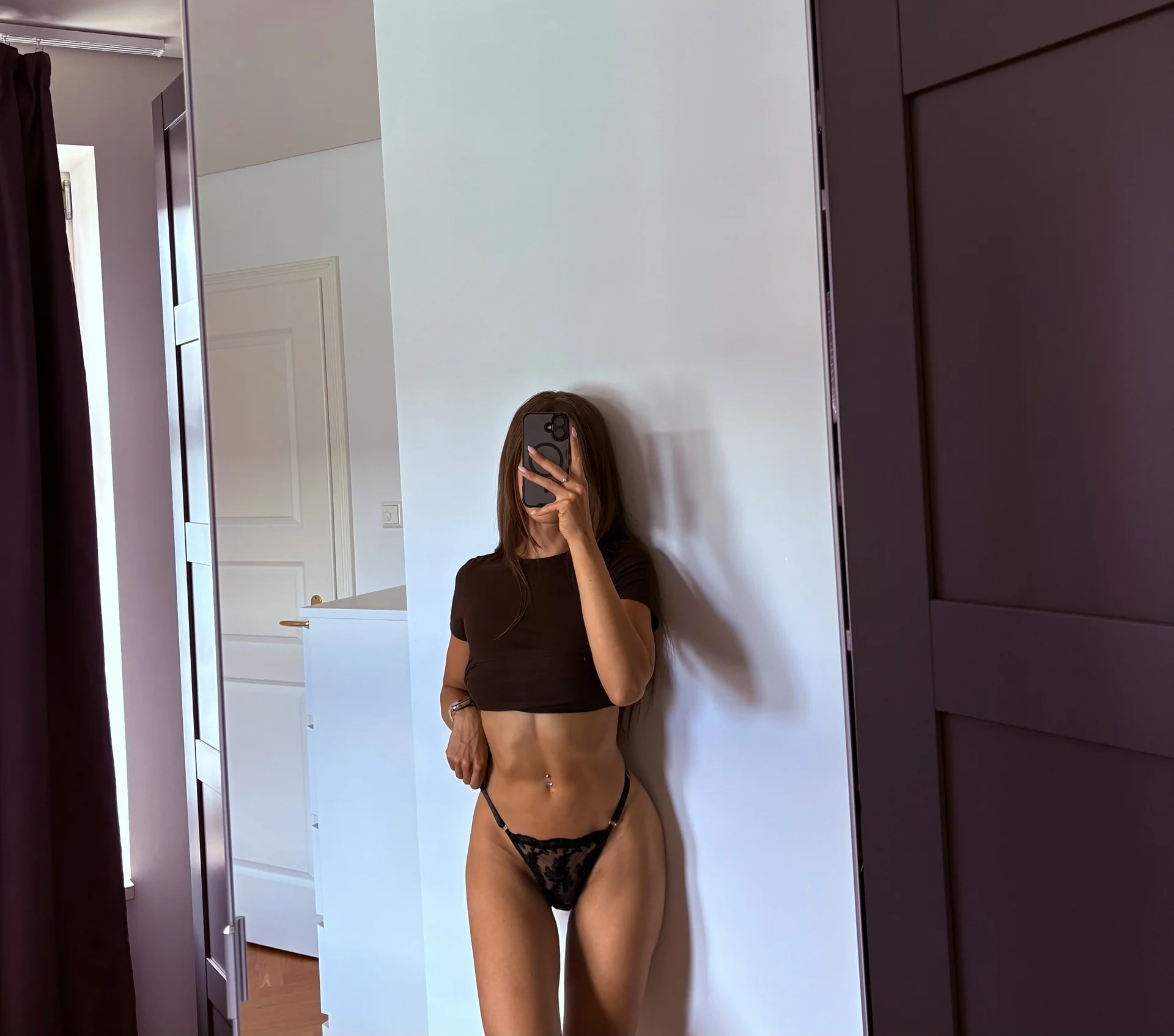 XXX Porn Photo of Nude gymgirllaura 3