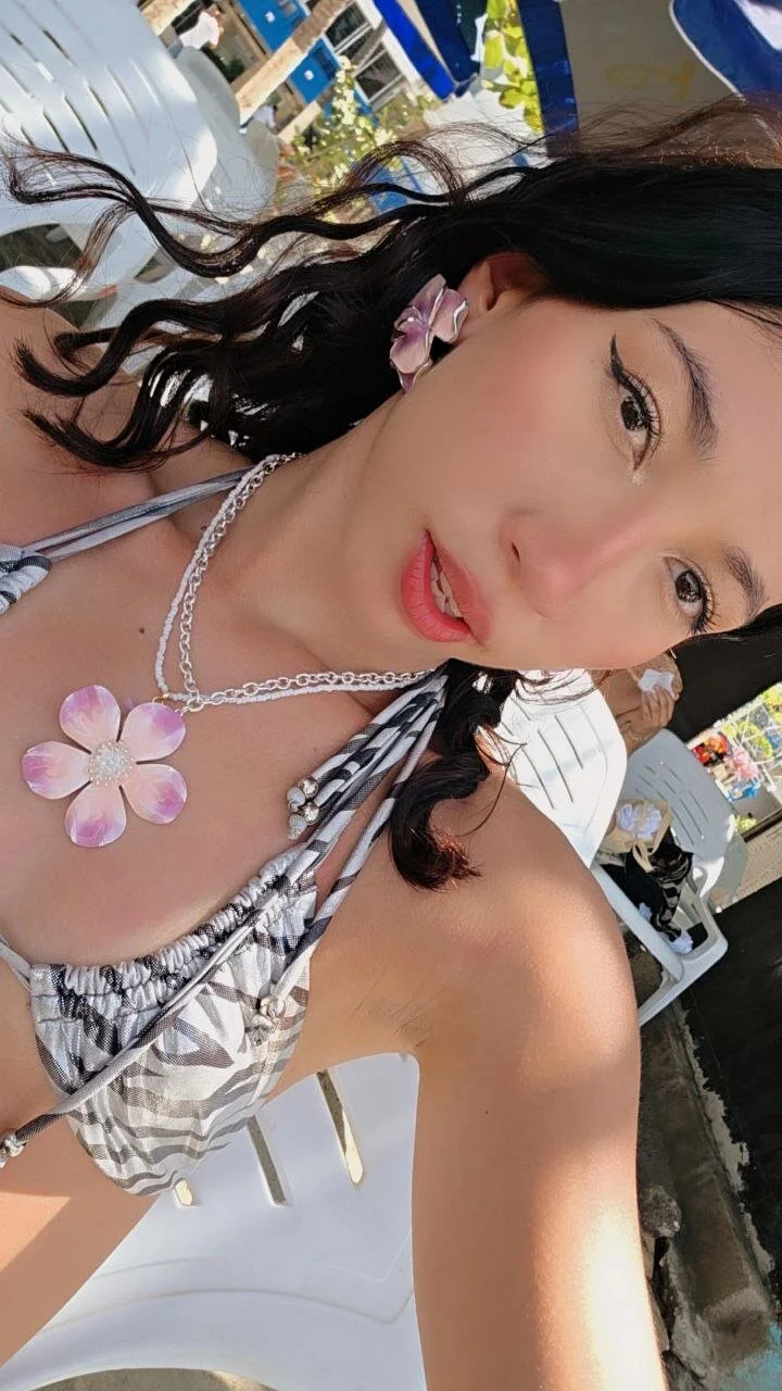 XXX Porn Photo of Nude selene_starkk 1