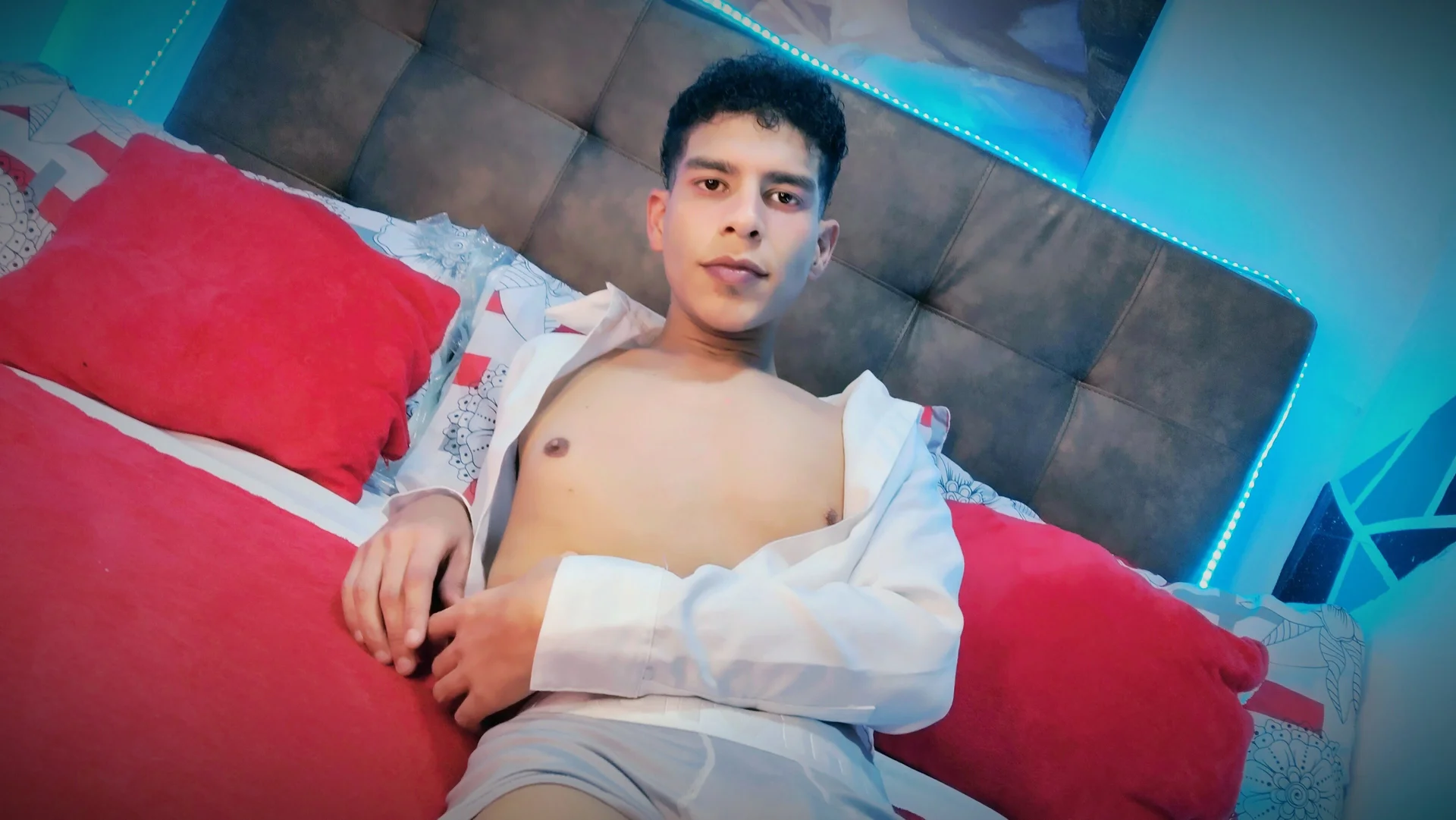 XXX Porn Photo of Nude Ethan_Boyy 68