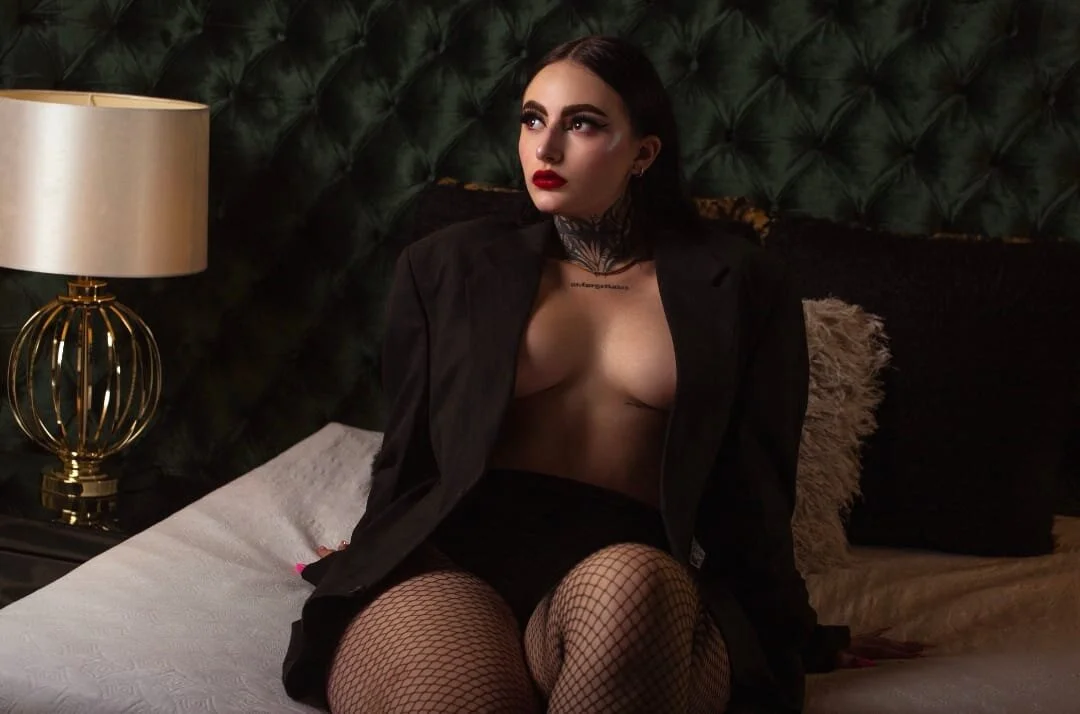 XXX Porn Photo of Nude Victoria_Sky 2