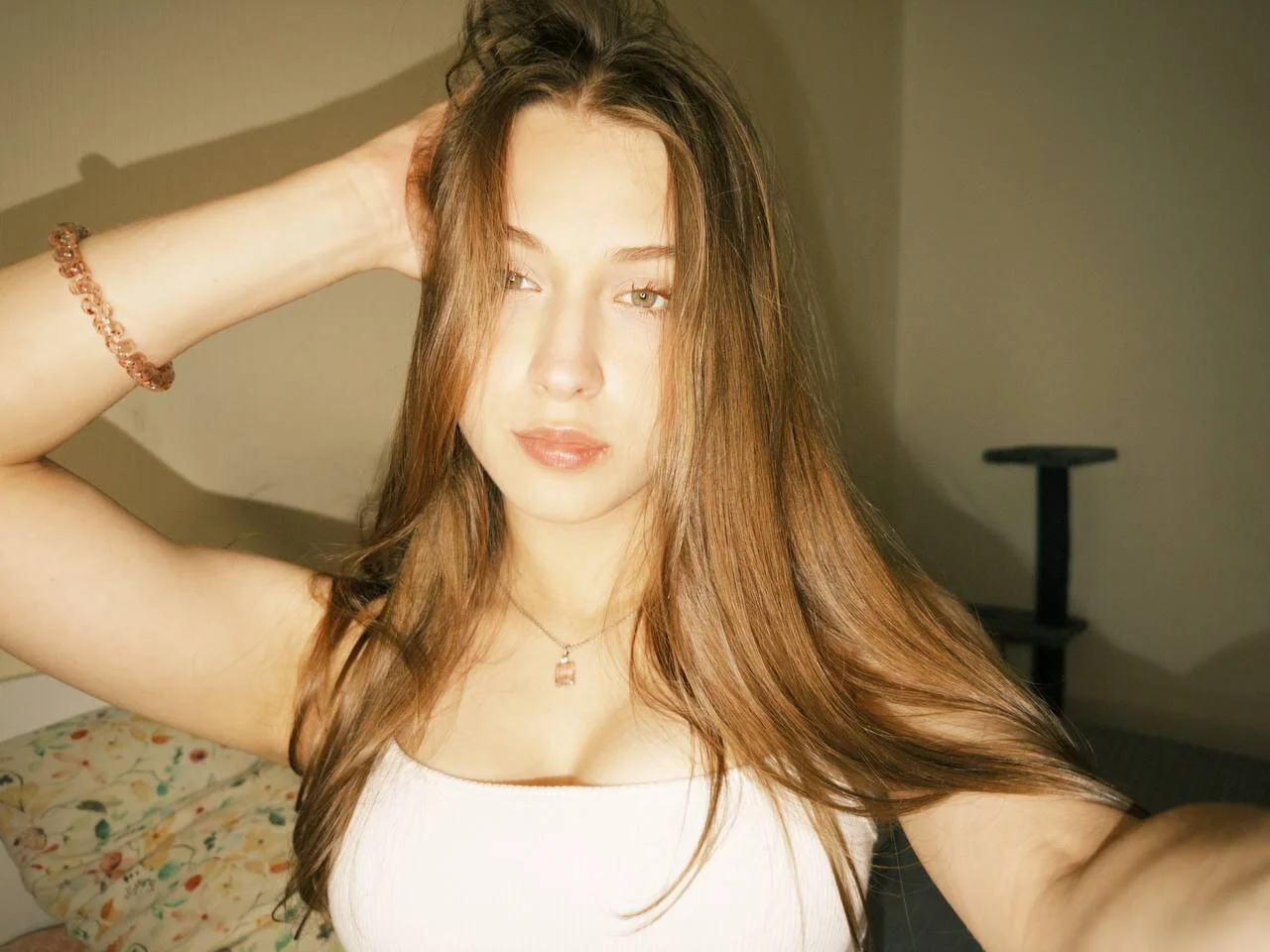 XXX Porn Photo of Nude AssumingPail 9