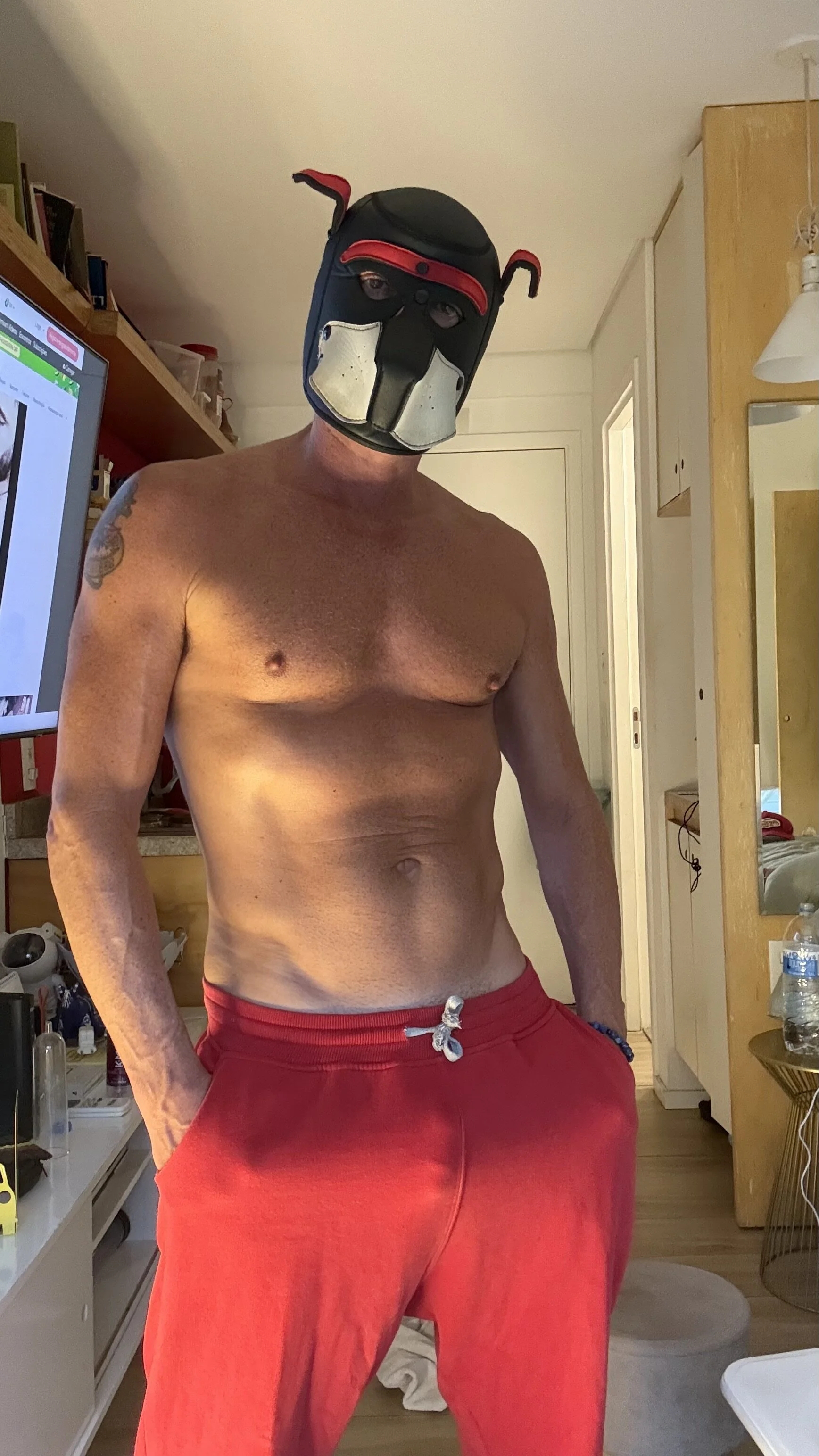 XXX Porn Photo of Nude Reginaldothedog 10