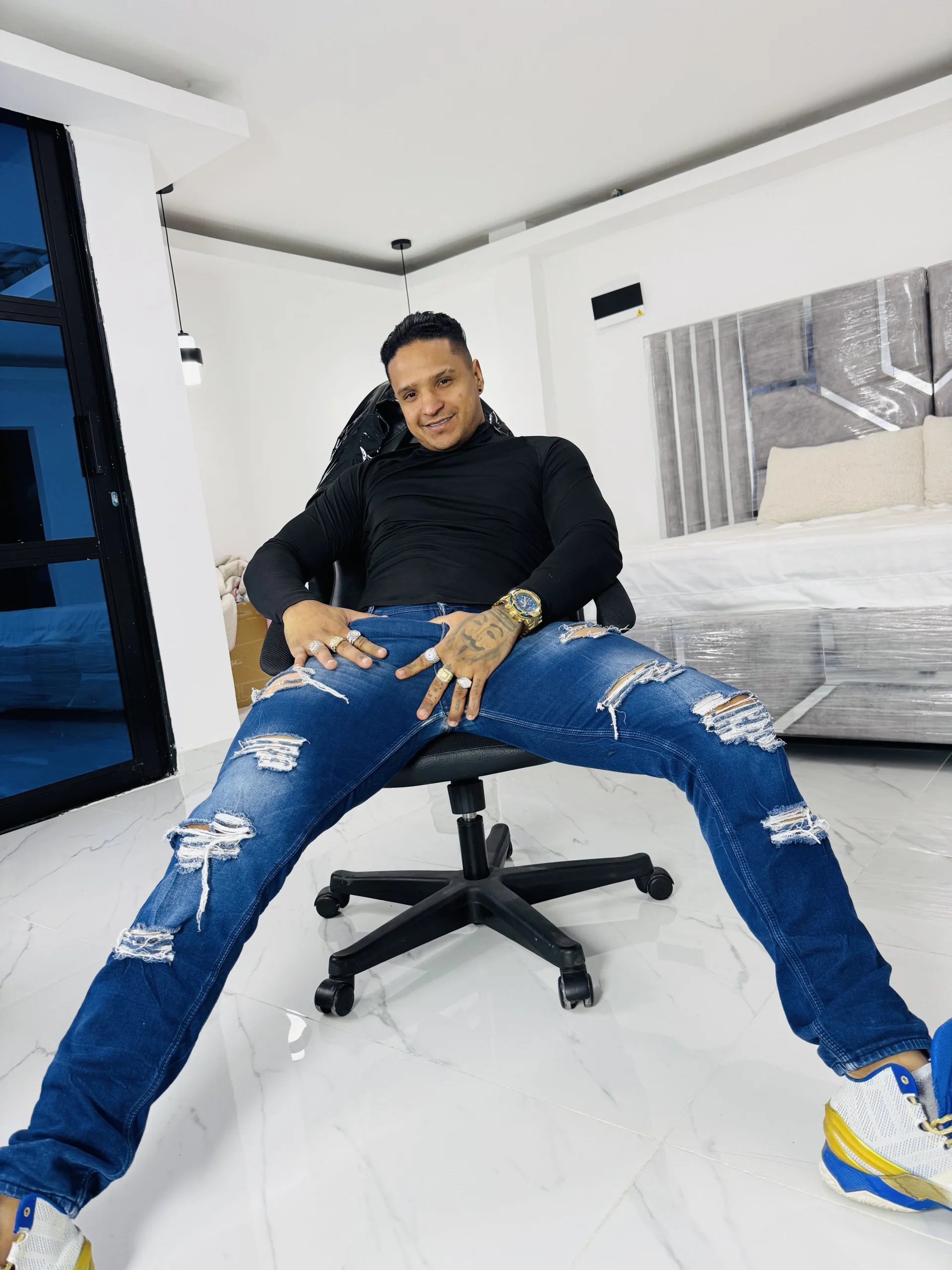 XXX Porn Photo of Nude master_leather 3