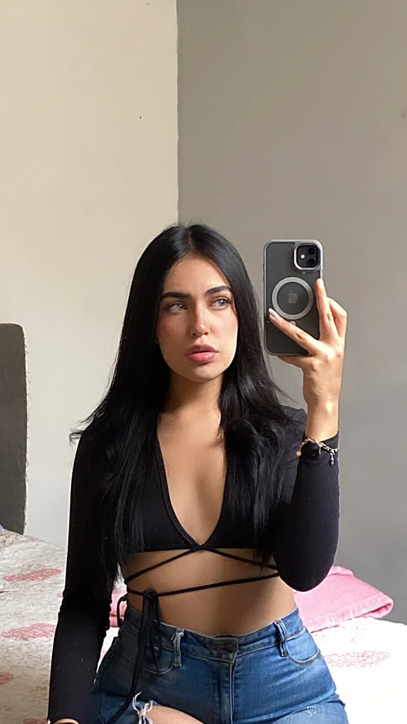 XXX Porn Photo of Nude DaphneUwu 326