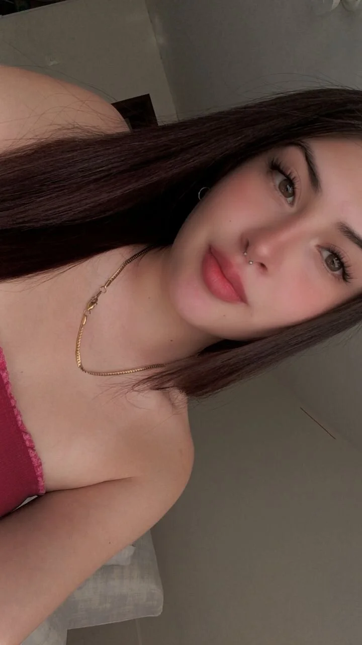 XXX Porn Photo of Nude Mile_Evanns 4