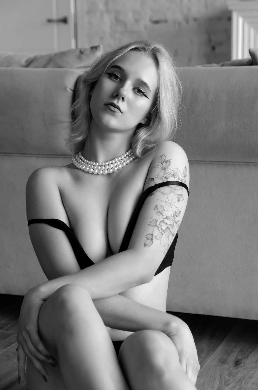 XXX Porn Photo of Nude Casey_Sweeet 28