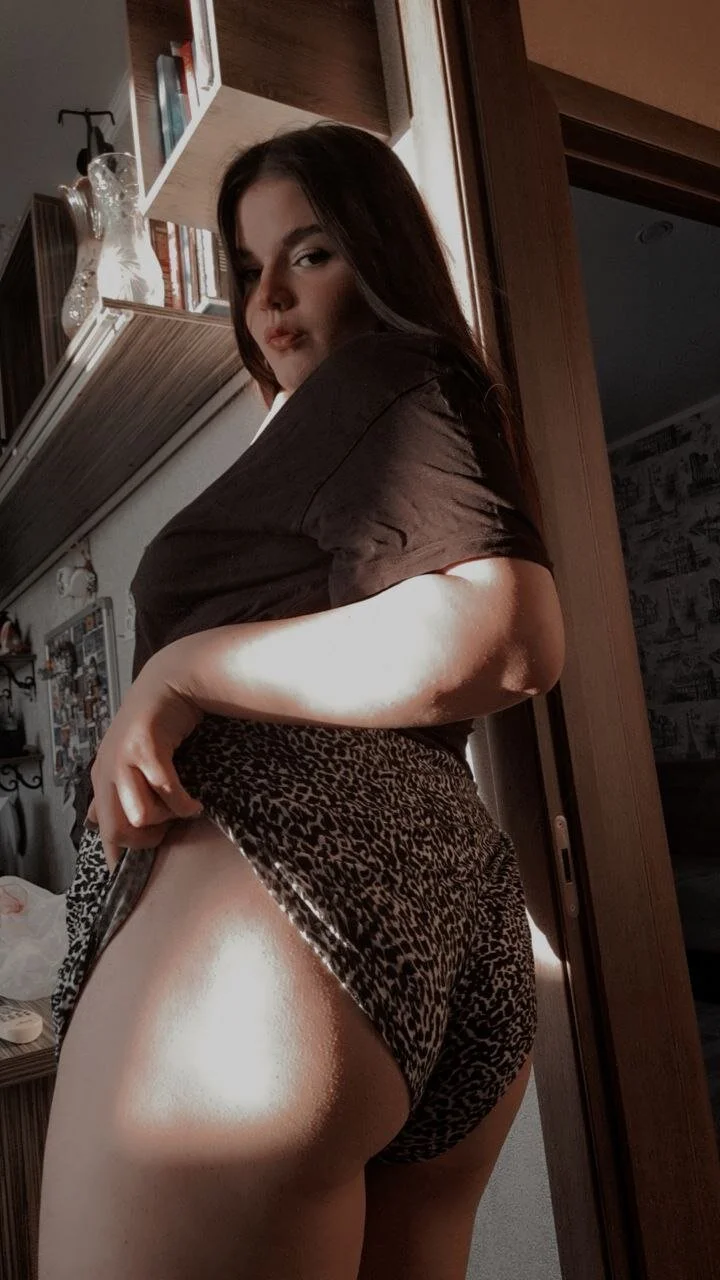 XXX Porn Photo of Nude VictoriaPricee 23
