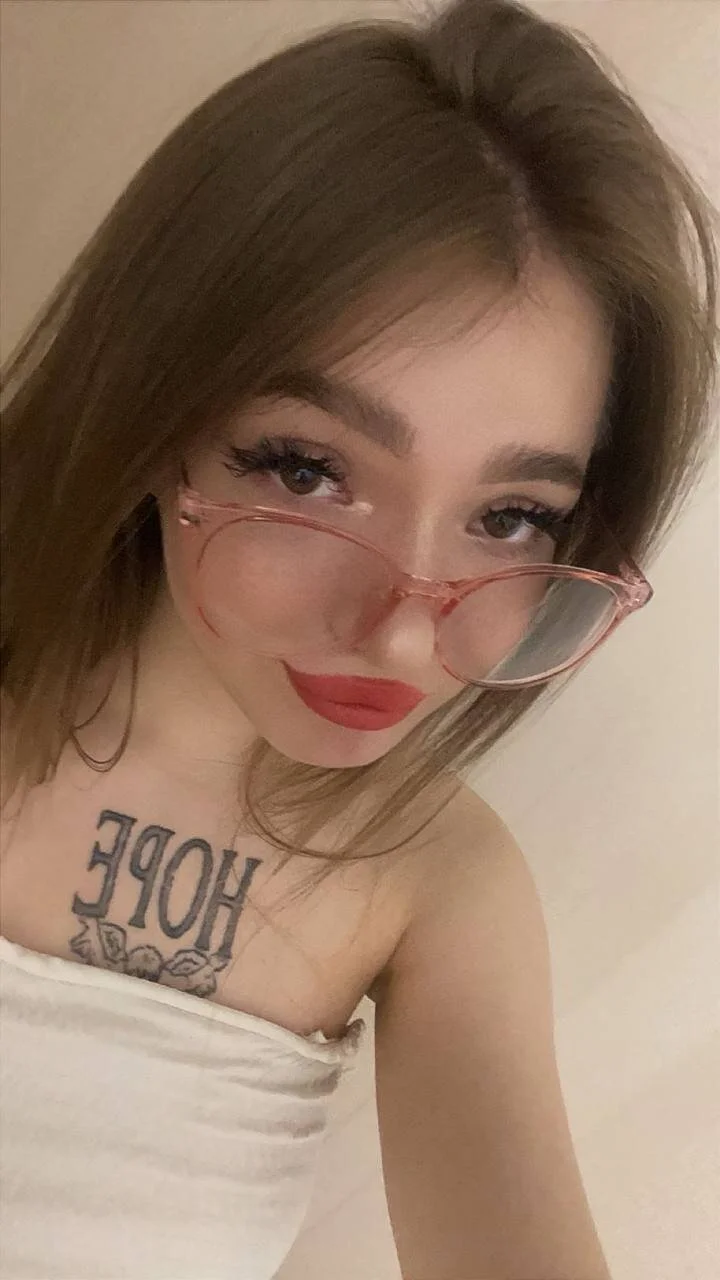 XXX Porn Photo of Nude baby_ber 2