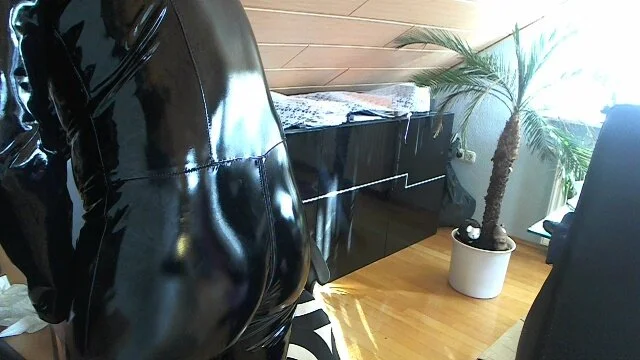 XXX Porn Photo of Nude LackAddicted 2